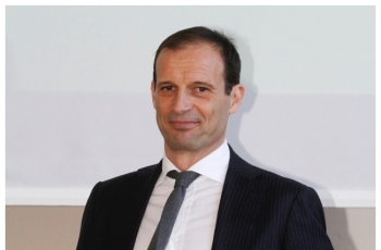 Allenatore Massimiliano Allegri, Si Playboy Italia Tukang PHP Wanita