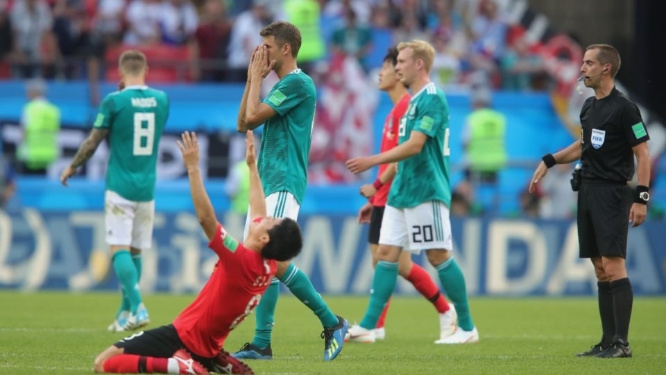 Thomas Muller dan skuat Jerman saat kalah dari Korea Selatan. (Sumber: New Daily).