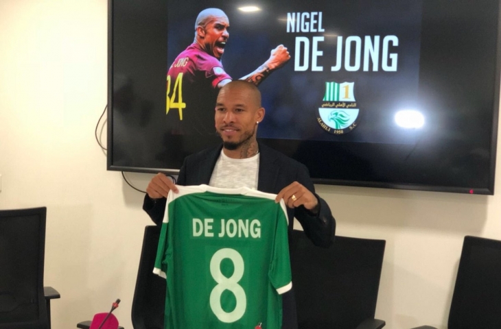 De Jong. (sumber: Twitter/@ahliqat).