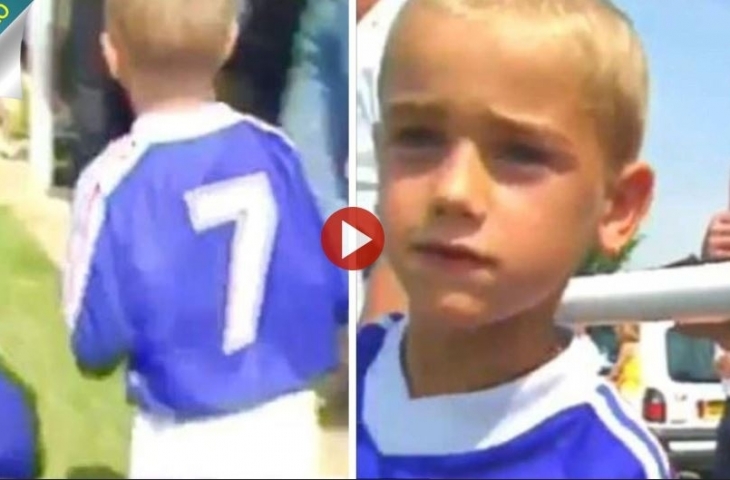 Griezmann kecil berburu tanda tangan pemain Prancis 1998. (Sumber: Dok. The Sun).