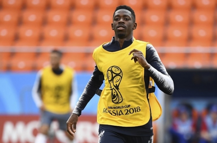 Ousmane Dembele saat sesi latihan di Ekaterinburg Arena (20/7/) [Franck Fife/AFP]