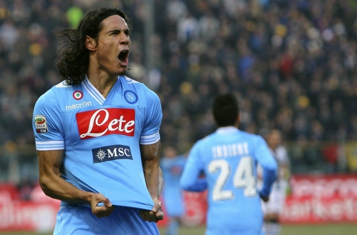 Edison Cavani. (Sumber: Twitter/@SerieA_GO).