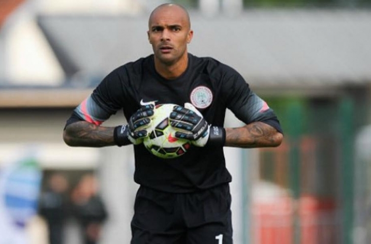 Kiper Wolverhampton Wanderers Carl Ikeme @Carl Ikeme/ Galih