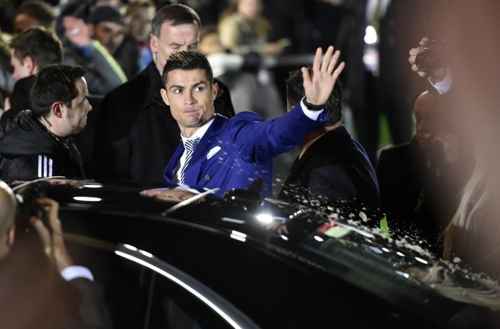 Cristiano Ronaldo datang ke FIFA Men’s Player of 2016 Award di Zurich, Swiss (AFP) 