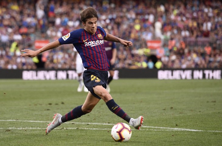 Pemain Barcelona, Riqui Puig (AFP)