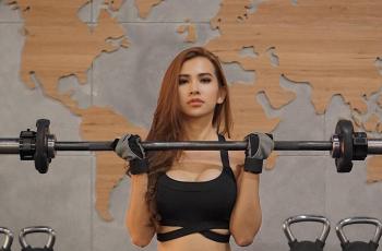 Maria Vania Ajak Ngegym, Netizen Pangling: Ada yang Beda