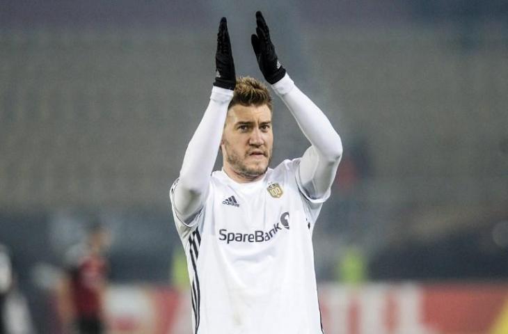 Penyerang Rosenborg, Nicklas Bendtner (Robert Atanasovski/AFP)