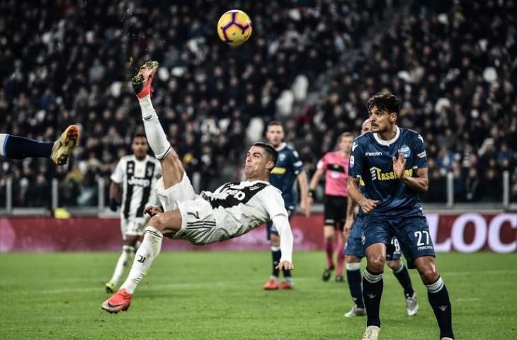 Cristiano Ronaldo vs SPAL. (Marco Bertorello/AFP).