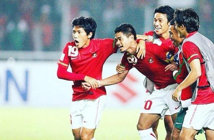 Mantan gelandang Timnas Indonesia, Ahmad Bustomi (@bustomi19/Instagram)