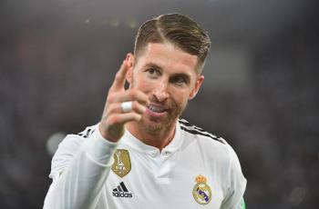 Macho Banget, Sergio Ramos Pamer Skill Main Piano Sambil Telanjang Dada