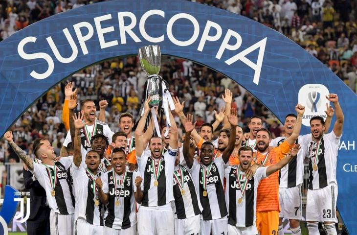 Juventus juara Supercoppa Italia. (Twitter/@Juventusfcen)