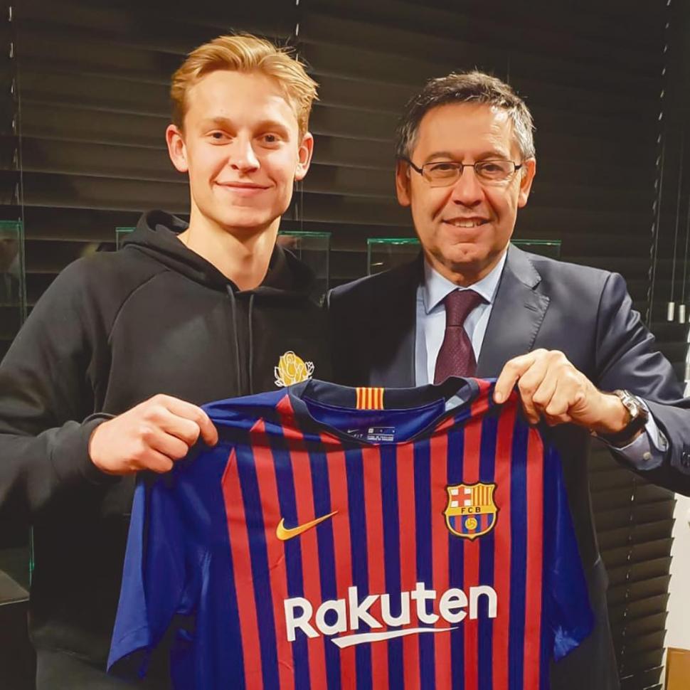 Frenkie de Jong resmi bergabung Barcelona (instagram.com/fcbarcelona)