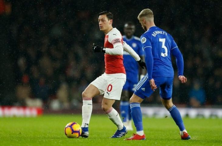 Gelandang Arsenal, Mesut Ozil. (Ian Kongton/AFP).