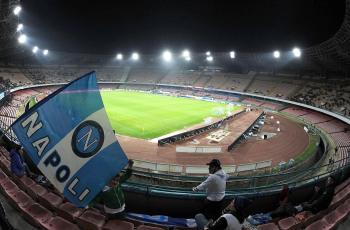 Pendapatan Tiket Rendah, Presiden Napoli Marahi Suporter