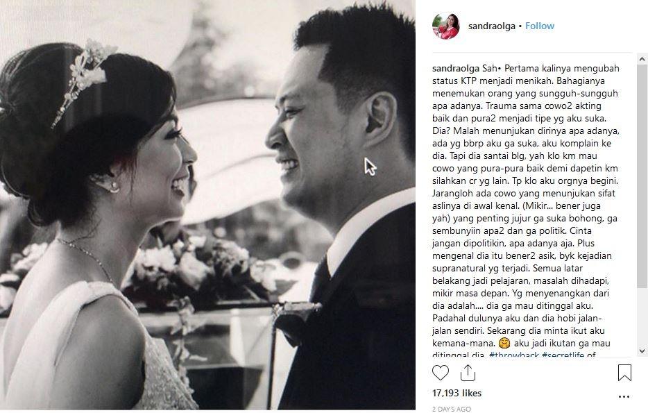 Sandra Olga mengumumkan kabar bahagia bahwa ia sudah menikah (instagram.com/sandraolga)