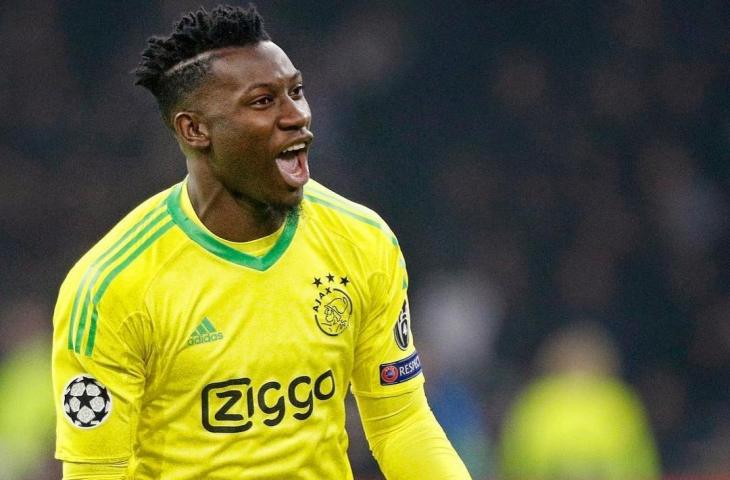 Kiper Ajax Amsterdam, Andre Onana jadi korban orang buang sampah sembarangan. [@andreonana.24 / Instagram]