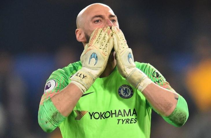 Kiper Chelsea, Willy Caballero (Glyn Kirk/AFP)