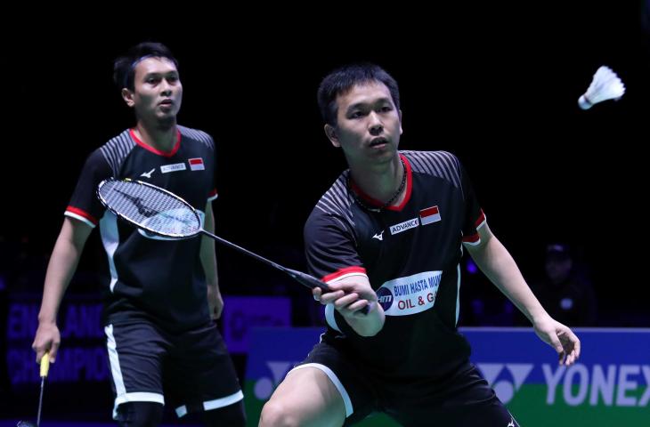 Aksi Hendra Setiawan / Mohammad Ahsan saat menundukkan wakil Jerman, Mark Lamsfuss / Marvin Seidel dengan skor 21-12, 21-13 di babak perempat final All England 2019 pada Jumat, (8/3/2019). (Dok. PBSI)