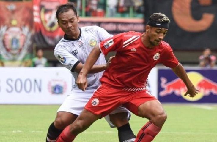 Gelandang serang Persija Jakarta, Bruno Matos (kanan). [Twitter resmi Persija]