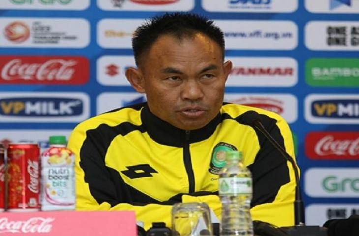 Pelatih Timnas Brunei U-23, Stephen Ng Heng Seng. (Dok. Bongda.com.vn)