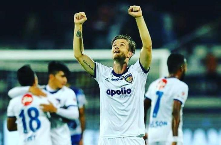 Rene Mihelic dikabarkan akan jadi pemain anyar Persib Bandung. [@renemihelic3 / Instagram]