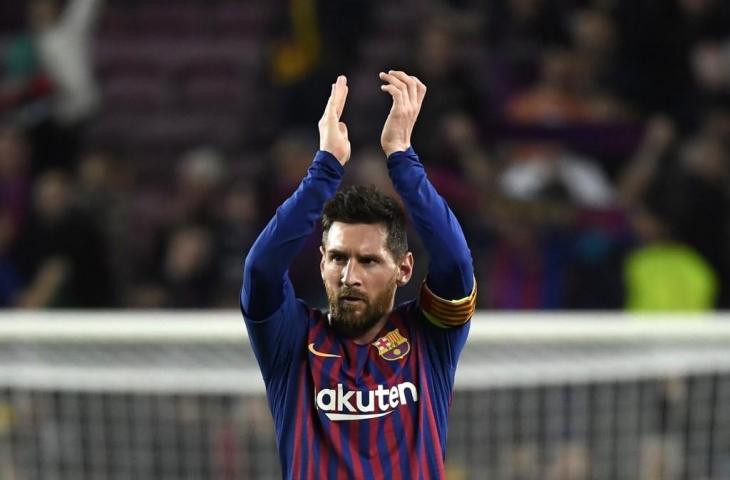 Lionel Messi jadi bintang di laga leg pertama semifinal Liga Champions dengan memborong dua gol dari kemenangan 3-0 atas Liverpool, Kamis (2/5/2019) dini hari tadi. [LLUIS GENE / AFP]