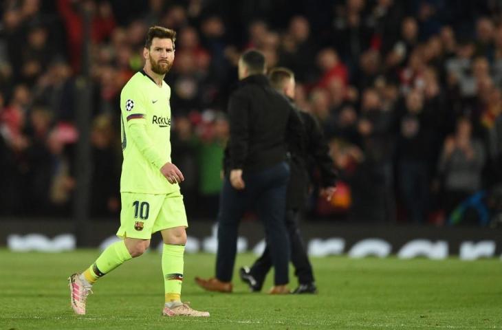 Ekspresi Lionel Messi usai menelan kekaahan 0-4 dari Liverpool. (Oli Scarff/AFP)