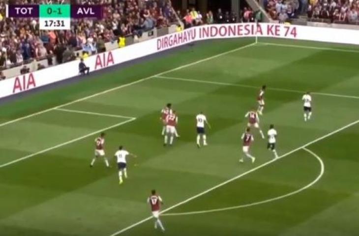 Ucapan Dirgayahu Indonesia ke 74 warnai laga antara Tottenham Hotspur kontra Aston Villa di pekan perdana Liga Primer Inggris. (SC: Youtube)