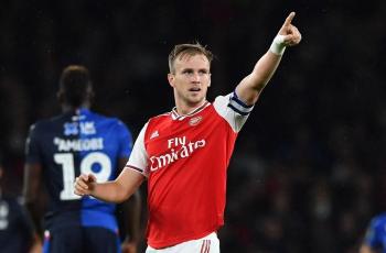 Rob Holding Mengaku Berhasrat Kenakan Ban Kapten Arsenal