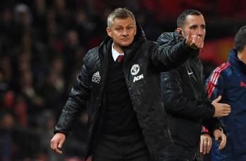 Diejek Cengengesan, Solskjaer: Saya Tidak Kenal Van Persie!