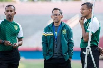 Adu Strategi Pelatih Lokal di Laga Persebaya vs PSS, Aji atau Seto yang Unggul?