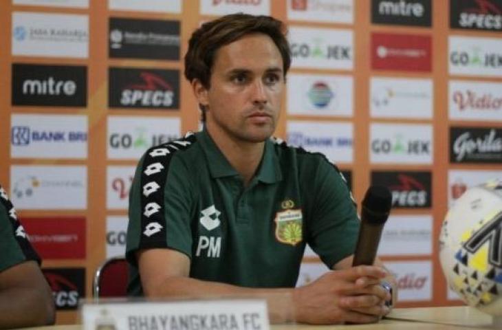 Pelatih Bhayangkara FC, Paul Munster dalam jumpa pers usai pertandingan melawan Bali United di Stadion Patriot, Bekasi, Jumat (13/9/2019). (Dok. Bhayangkara FC)