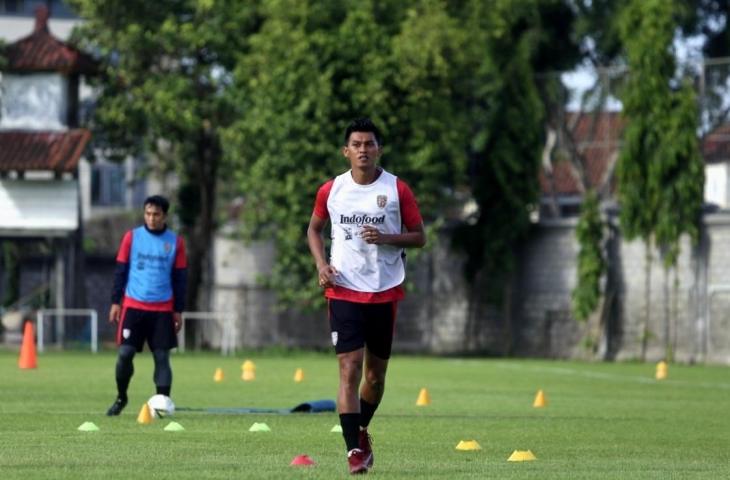 Lerby Eliandry saat mengikuti sesi latihan Bali United. (Dok. Bali United)