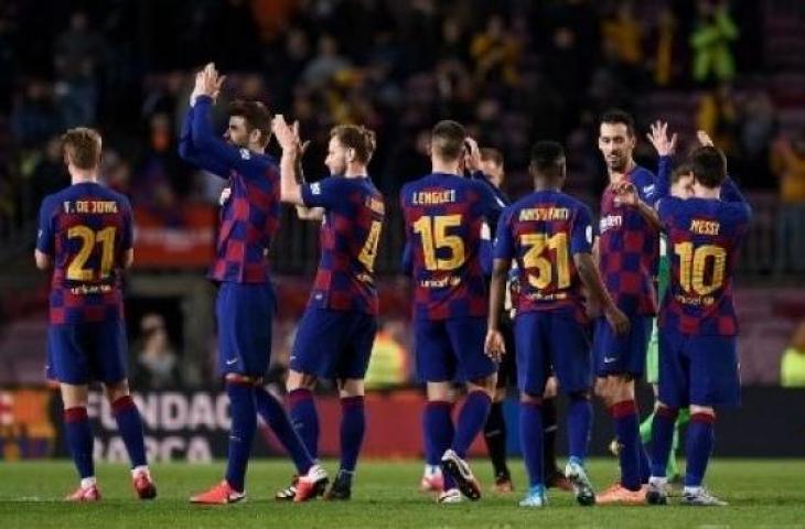 Para pemain Barcelona merayakan kemenangan 5-0 atas Leganes di Camp Nou pada laga Copa del Rey. (Josep LAGO / AFP)