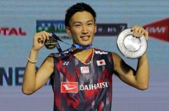 Naik Meja Operasi Lagi, Momota Berpeluang Absen di Olimpiade Tokyo 2020