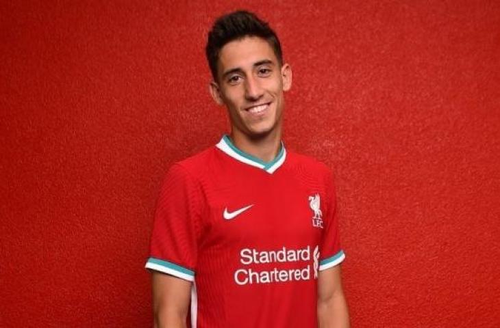 Kostas Tsimikas resmi gabung Liverpool. (Screenshot Twitter @LFC)