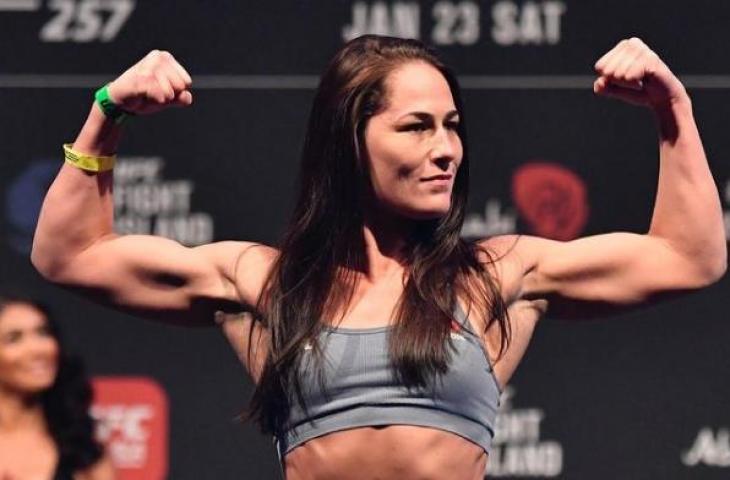 Jessica Eye jual konten dewasa. (Instagram/jessicaevileye)