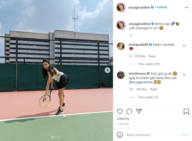 Anya Geraldine main tenis. (Instagram/anyageraldine)