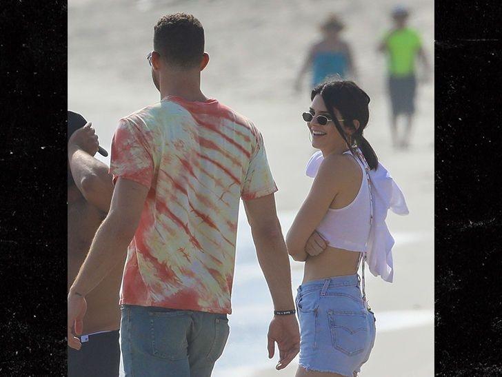 Blake Griffin bersama Kendall Jenner