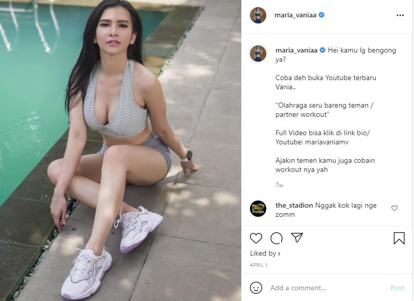 Maria Vania sering pakai sport bra. (Instagram/maria_vaniaa)