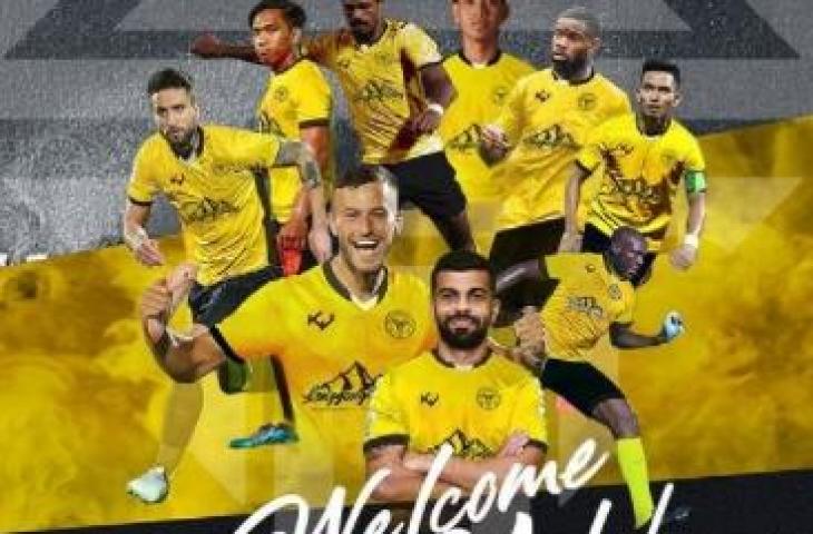 Zoubairou Garba resmi gabung Perak FC. (Instagram/@peraktbgmy)