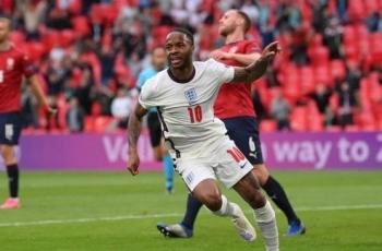 Jelang Hadapi Prancis di Perempat Final, Raheem Sterling Merapat ke Timnas Inggris setelah Kasus Kemalingan