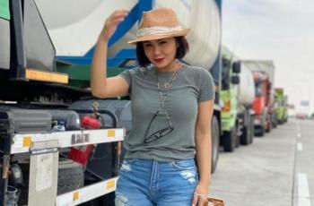 Yuni Shara Olahraga Pakai Legging Ketat, Body Goals-nya Dipuji Netizen