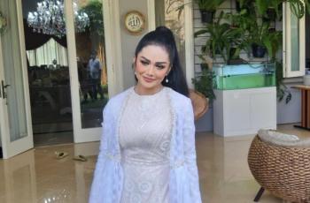 Intip 6 Potret Krisdayanti Lagi Olahraga, Tetap Cantik di Usia 46 Tahun