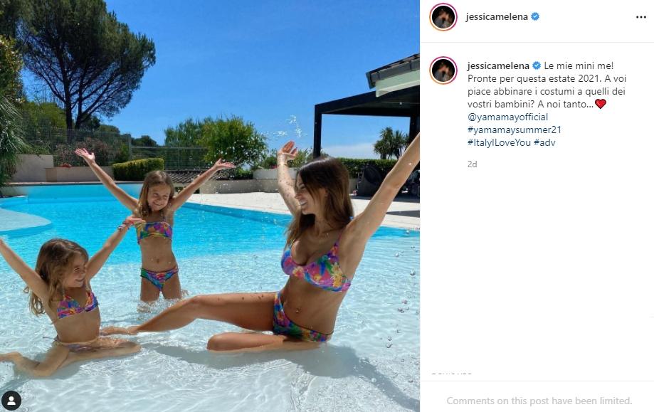 Istri Ciro Immobile, Jessica Melena tampil seksi berbikini jelang Belgia vs Italia. (Instagram/jessicamelena)