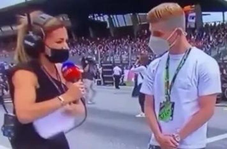 Natalie Pinkham, reporter F1 yang sebut Timo Werner berposisi sebagai kiper. (Instagram/natalie_pinkham)