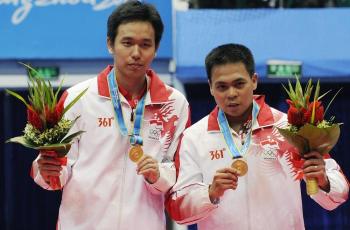 Ziarah ke Makam Markis Kido, Hendra Setiawan: Selamat Ulang Tahun Kawan