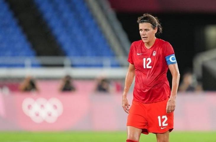 Christine Sinclair. (Twitter/@canadasocceren)