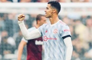 Pamer Badan Kekar, Pose Cristiano Ronaldo Undang Riuh