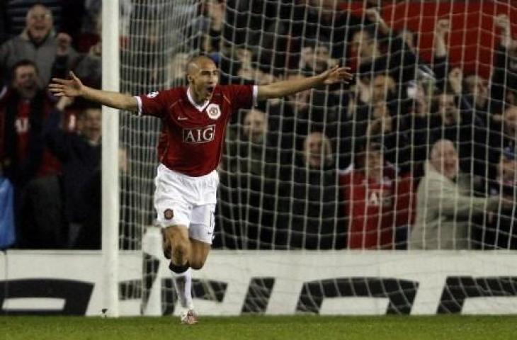 Henrik Larsson saat bermain di Manchester United. (ANDREW YATES / AFP)